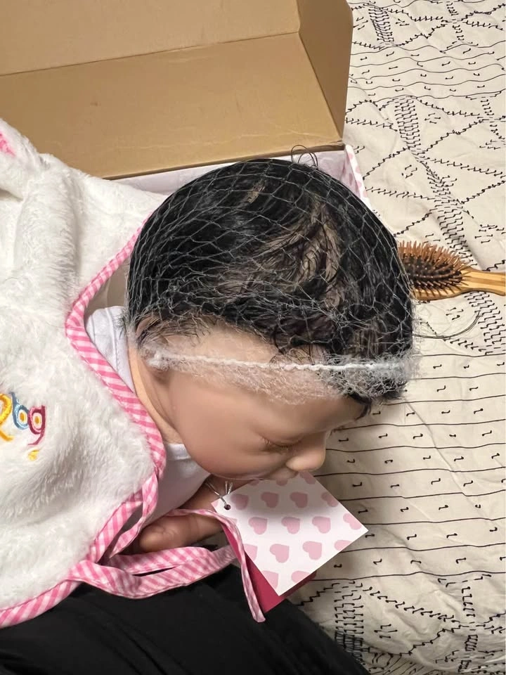 Realistic Baby doll - Never Used (Box included) - photo 5