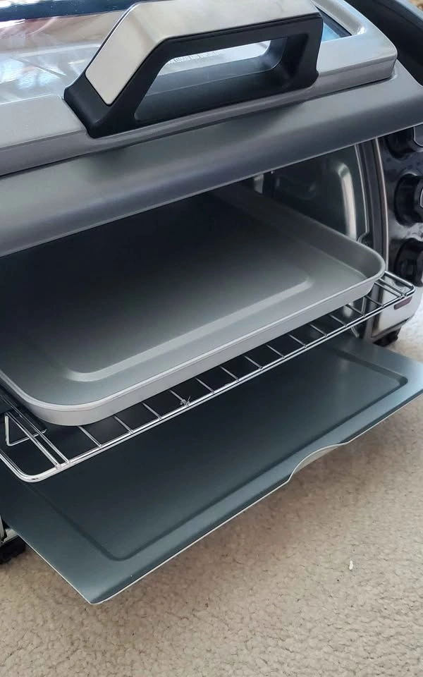 Hamilton Beach Easy Reach Toaster Oven - photo 4