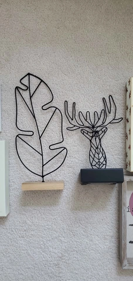 Assorted Home Decor Signs and Wire Sculptures - photo 3
