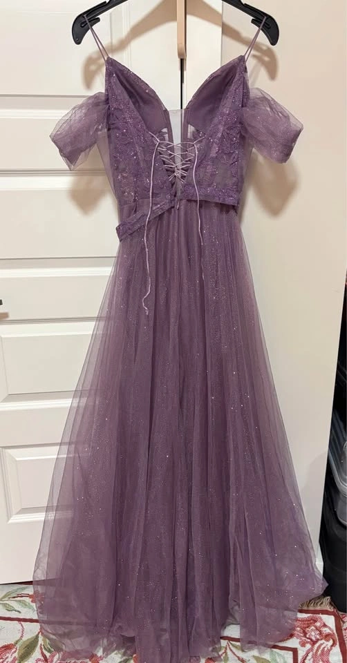 RENTAL DEBUT/ QUINCEAÑERA/ GRAD/ PROM/ BALLGOWN DRESS - photo 4