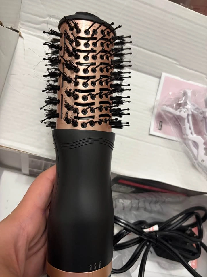 Mini Hot-Air Hair Brush - photo 2