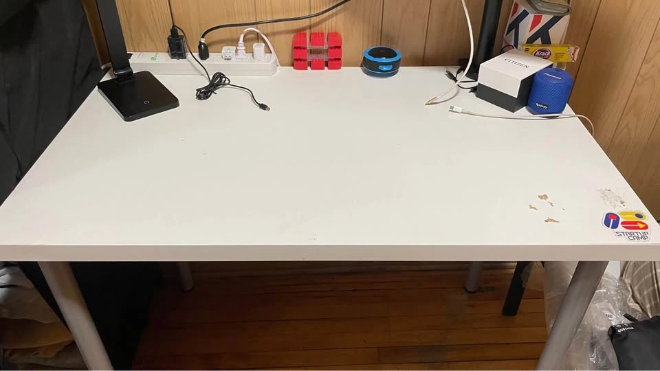 IKEA LINNMON White Desk (39" x 23.5") - photo 4