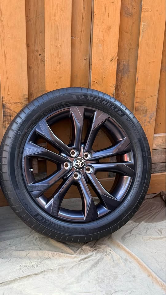 235/50R20 OEM Toyota Sienna 2025 Rims And Michelin Tires