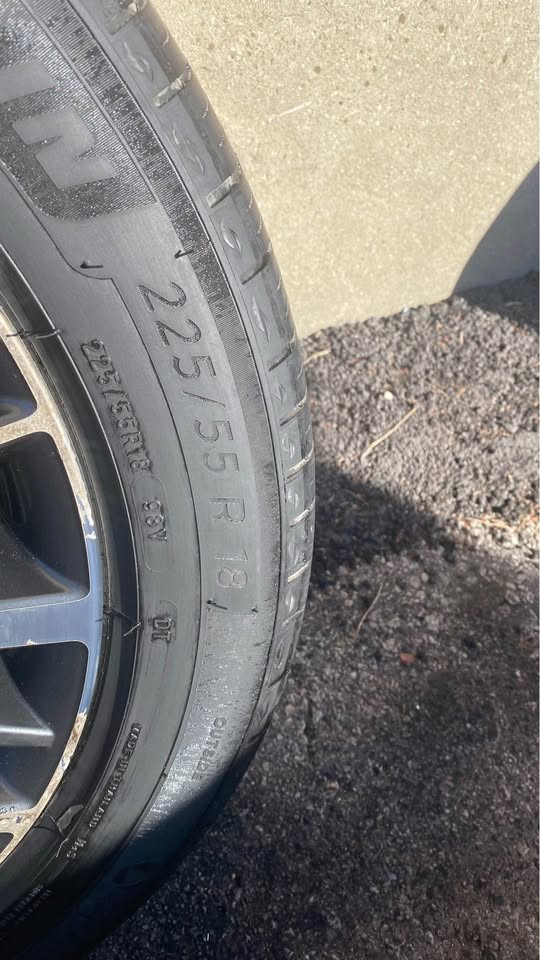 225/55R18 OEM Hyundai Tucson - photo 5