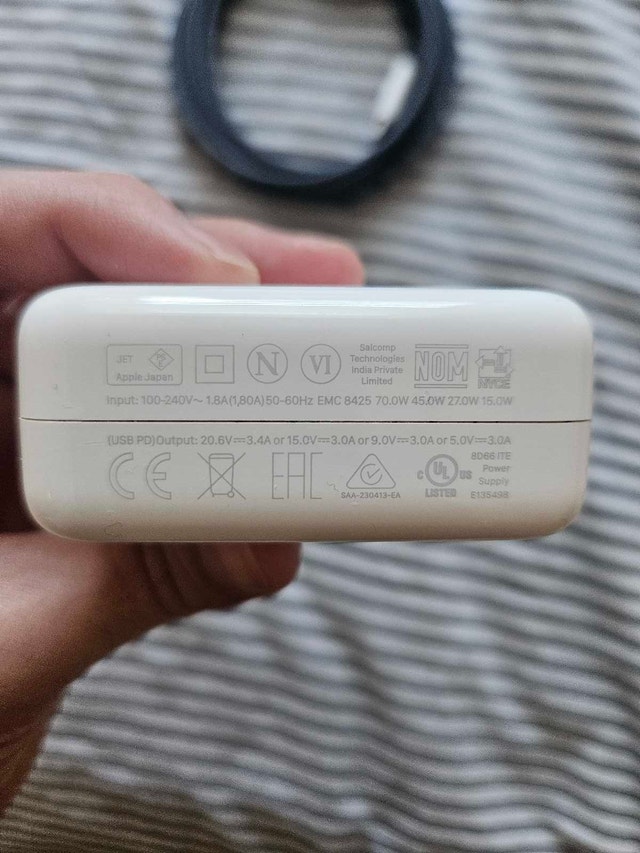 Apple 70w charger and MagSafe cable - photo 3