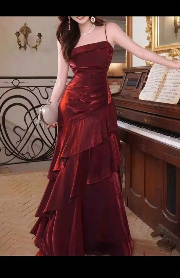 Women Elegant Chic Burgundy Prom Dress - photo 2