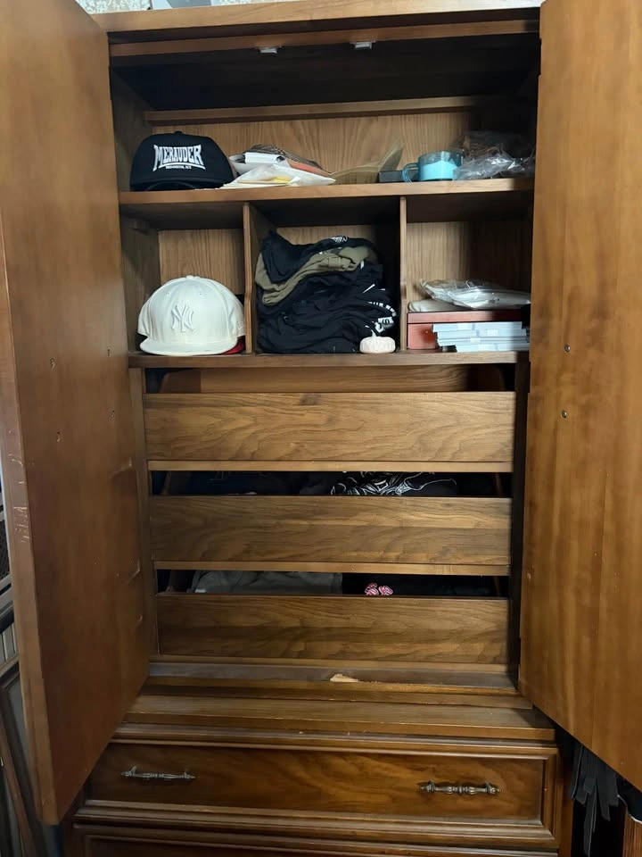 6 piece Mid Century Bedroom Set Must Go! - photo 5