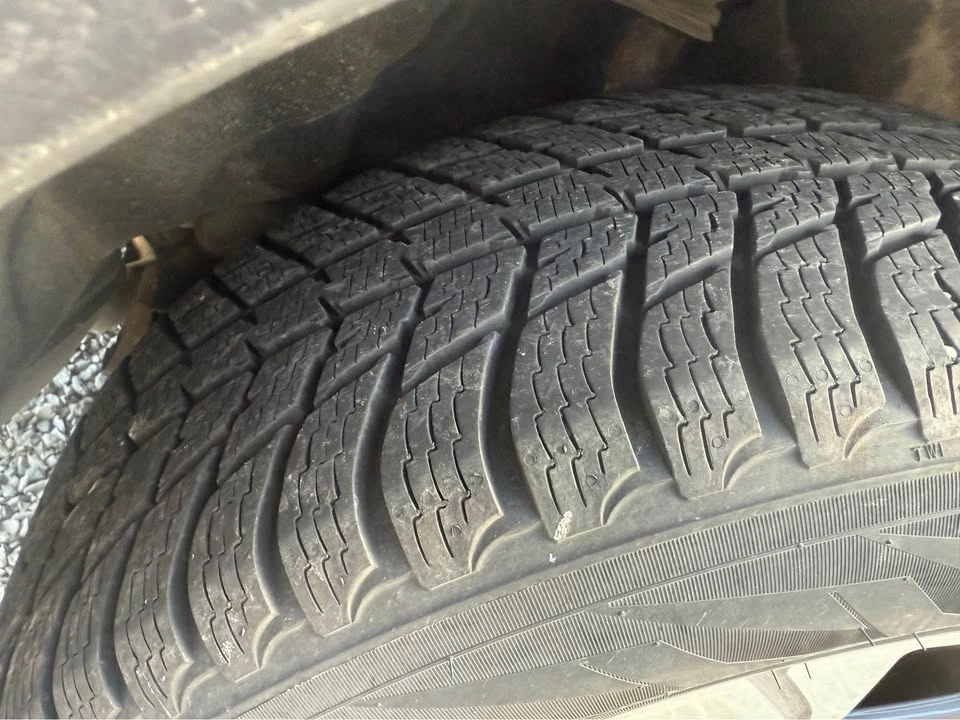 Nordman Solstice 235/60 R18, Set of 4 Tires - photo 2
