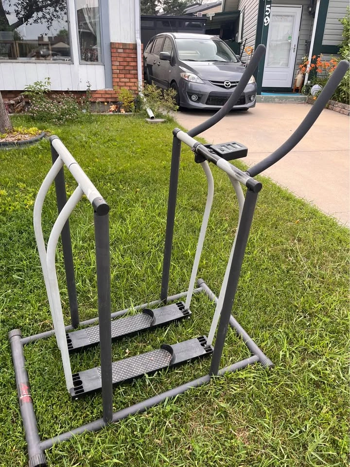 FREE Air Climber Exercise Stepper - photo 2