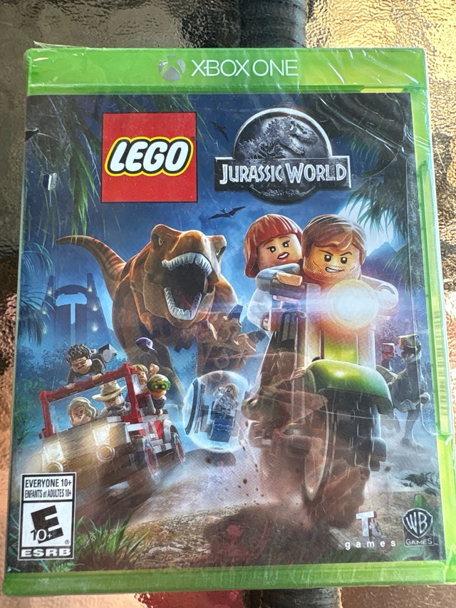 LEGO Jurassic World Xbox One