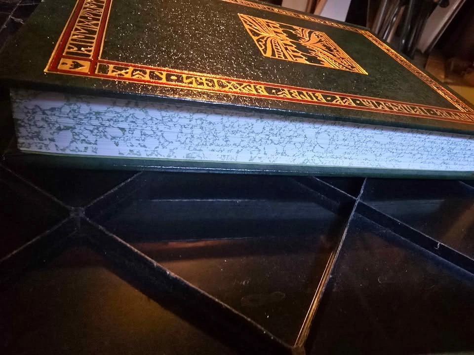 1966 The Hobbit Collectors Edition By Tolkien - photo 4