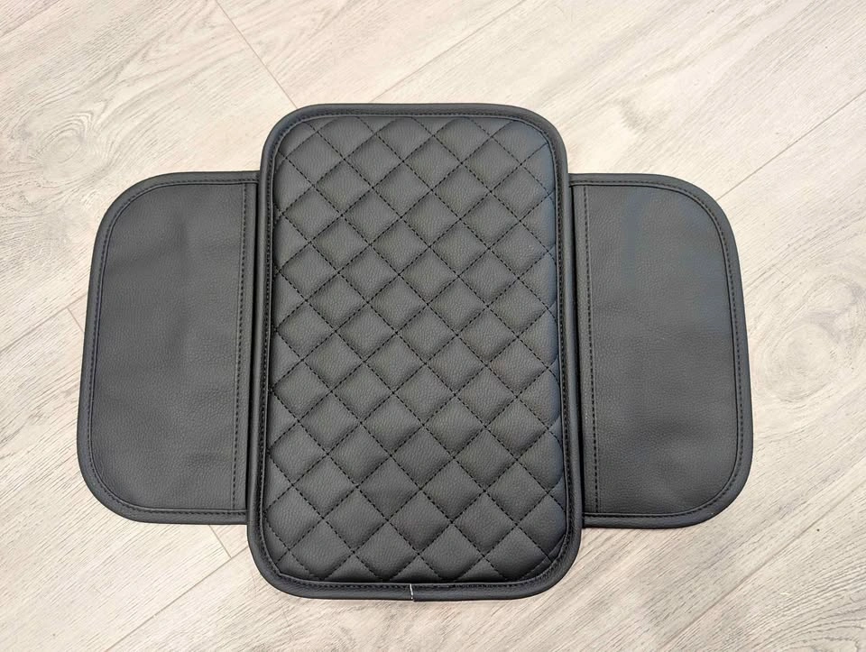 Center console cover (30 available)