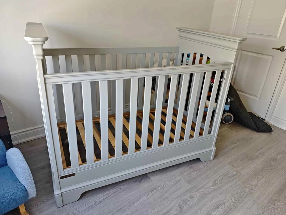 Toddler/infant Crib