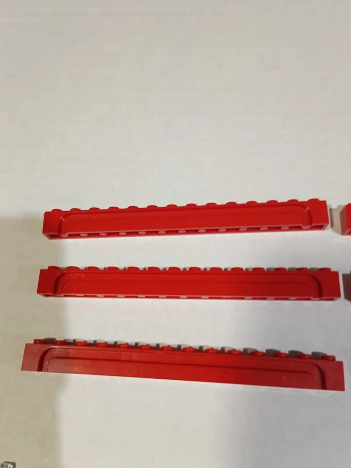 LEGO Transparent/Clear Garage Roller Door Sections & Track - photo 4