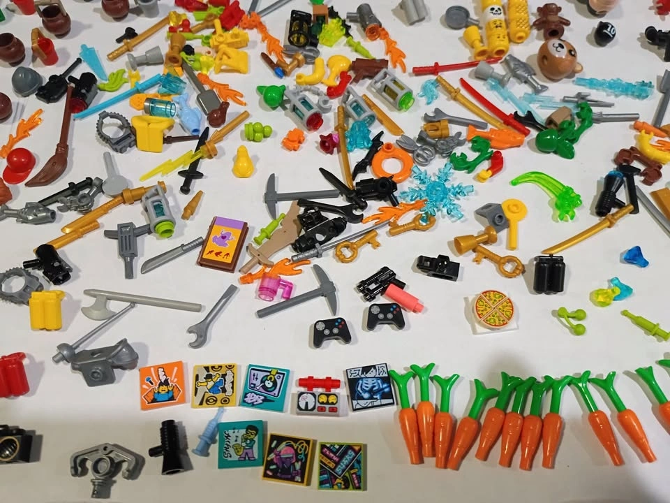 Lot of Lego Minifigs, Minifigure Parts Pieces and Accessories - photo 3