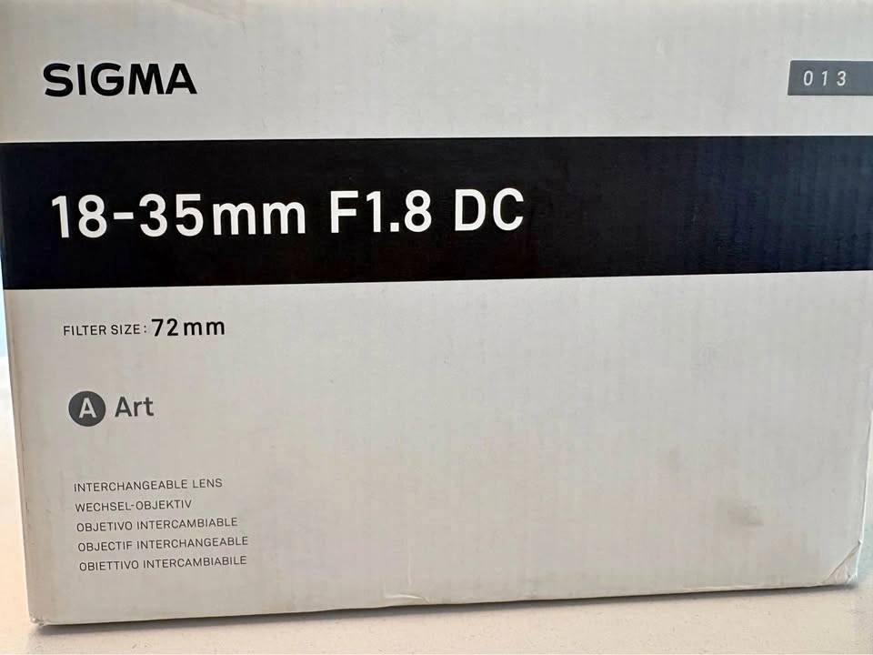 Sigma 18-35mm f/1.8 DC HSM Art Lens (Canon EF Mount)