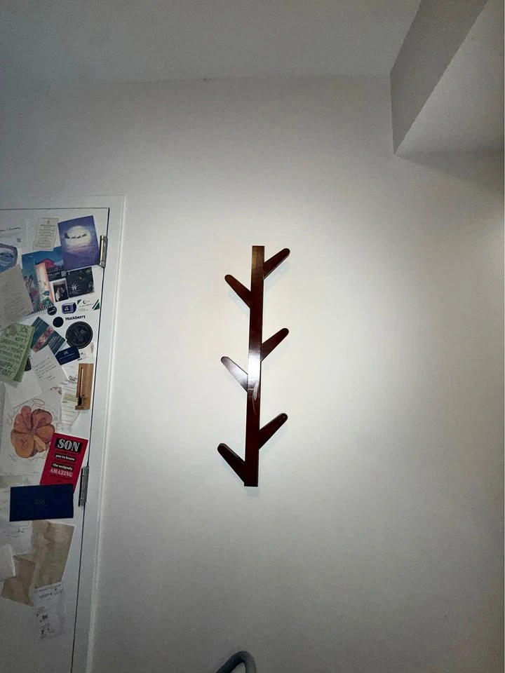 Wooden Tree Branch Wall-Mounted Coat Rack – 31”