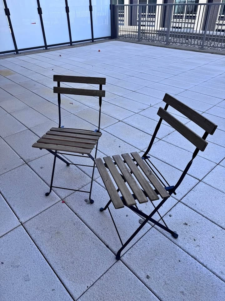 MOVING SALE