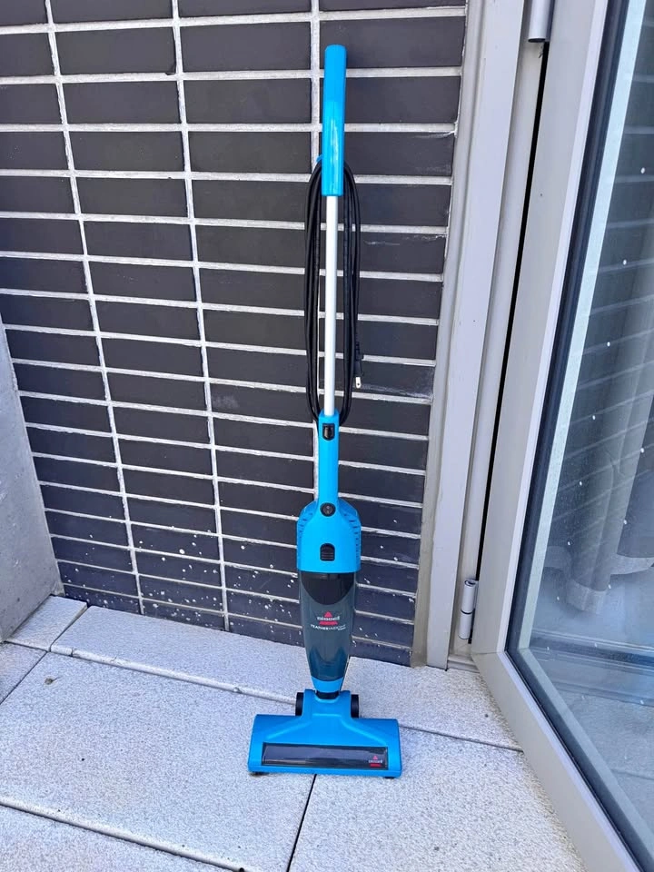 Bissell Featherweight Vaccum Cleaner