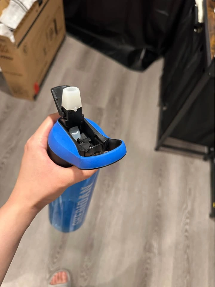 Never used Sheridan College sport Water Bottle - photo 2