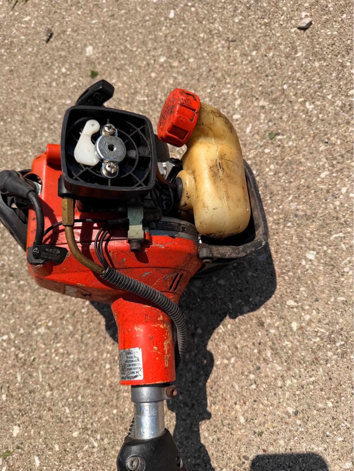 Echo trimmer not free make offer - photo 4