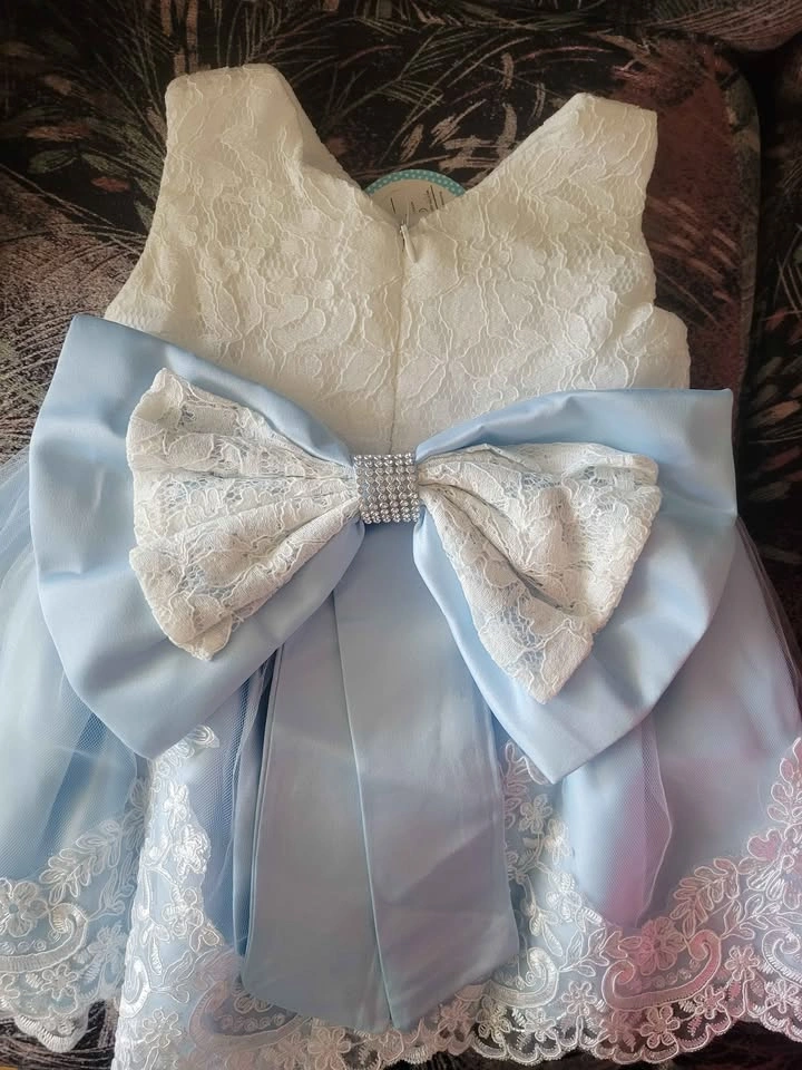 NEW Baby Girl Lace Dress with Headband - photo 3