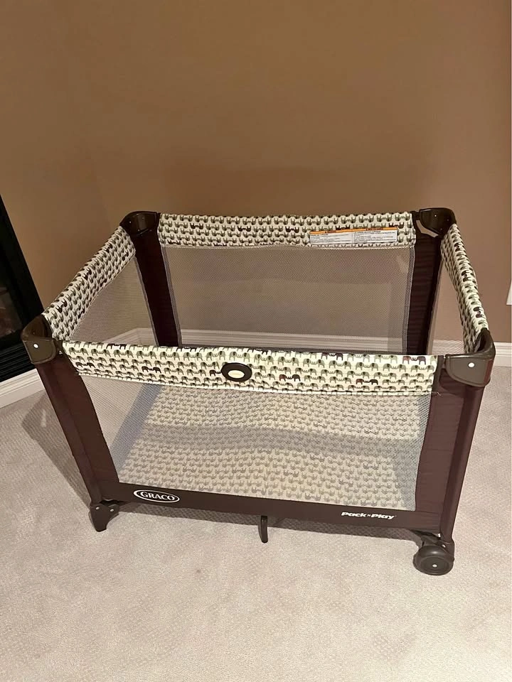Pack 'n Play Playard