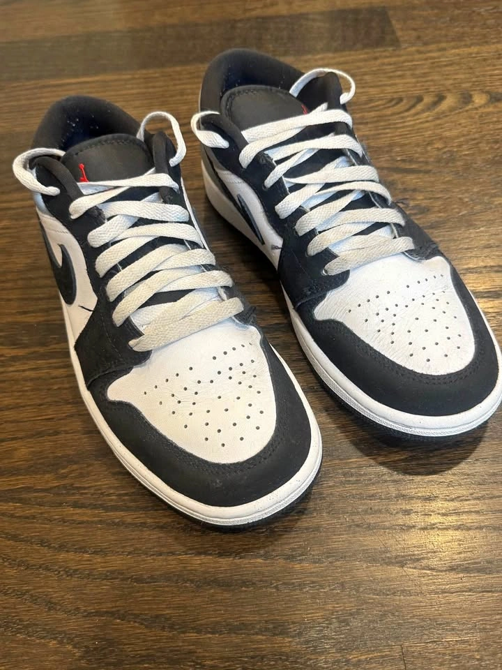 Air Jordan 1 Low White/Black ‘Smoke Grey’ Men’s Size 8