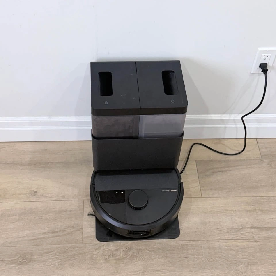 iRobot Roomba Plus 505 Combo Robot Vacuum & Mop - photo 2