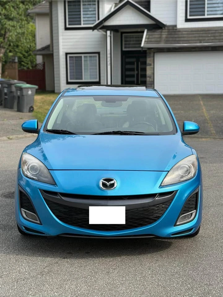 2011 Mazda MAZDA3 - photo 2