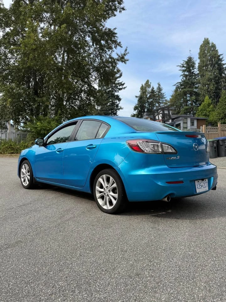 2011 Mazda MAZDA3 - photo 5