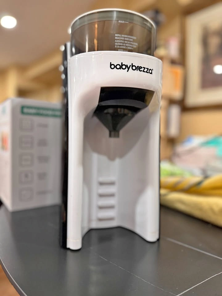 Baby Brezza Formula Pro Advanced Baby Formula Dispenser