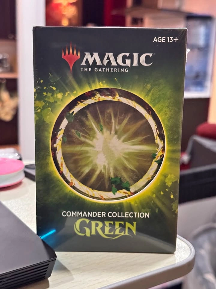 Commander Collection Green