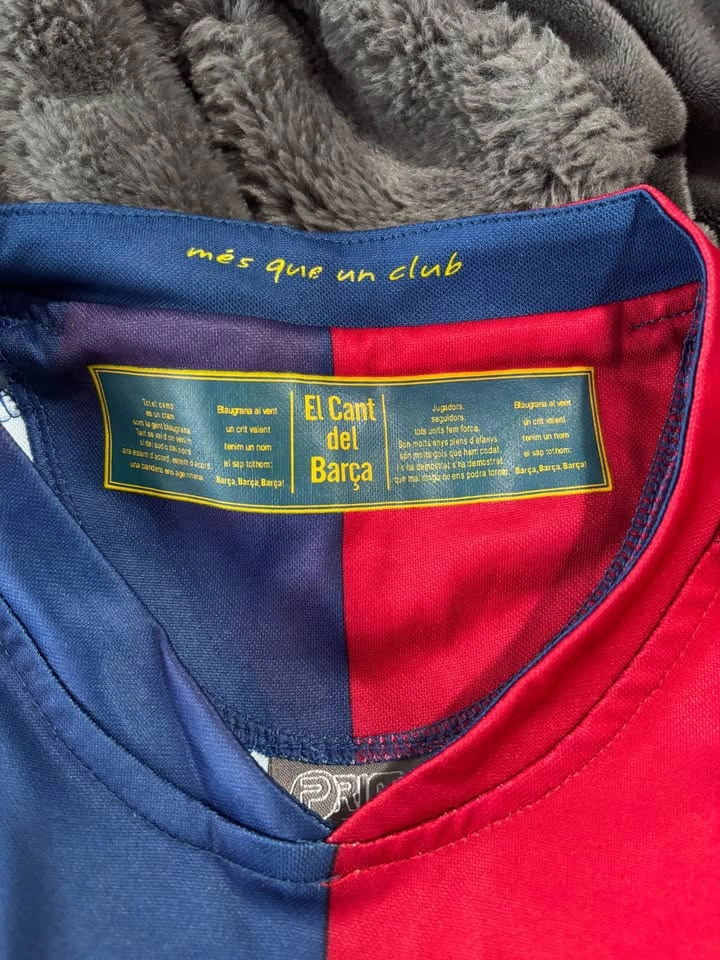 Kids Large Messi Barcelona Jersey and Shorts - photo 3