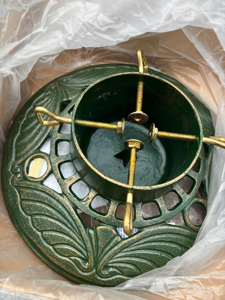 Cast Iron Tree Stand 14 1/2 “ diameter, 5 1/2” reservoir - photo 2
