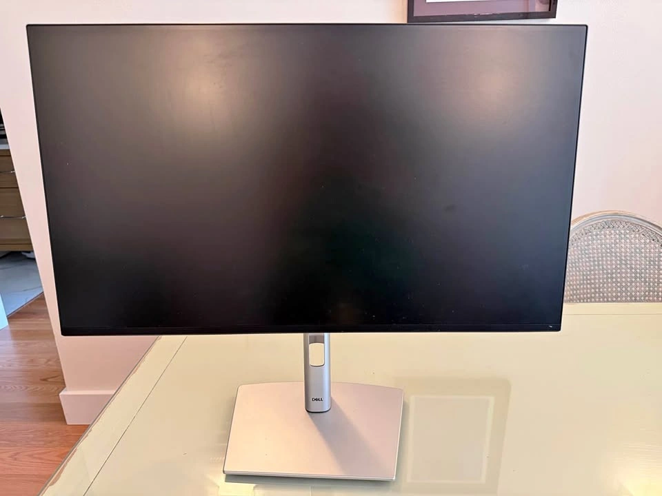 Dell 21.5” P2425H Monitor