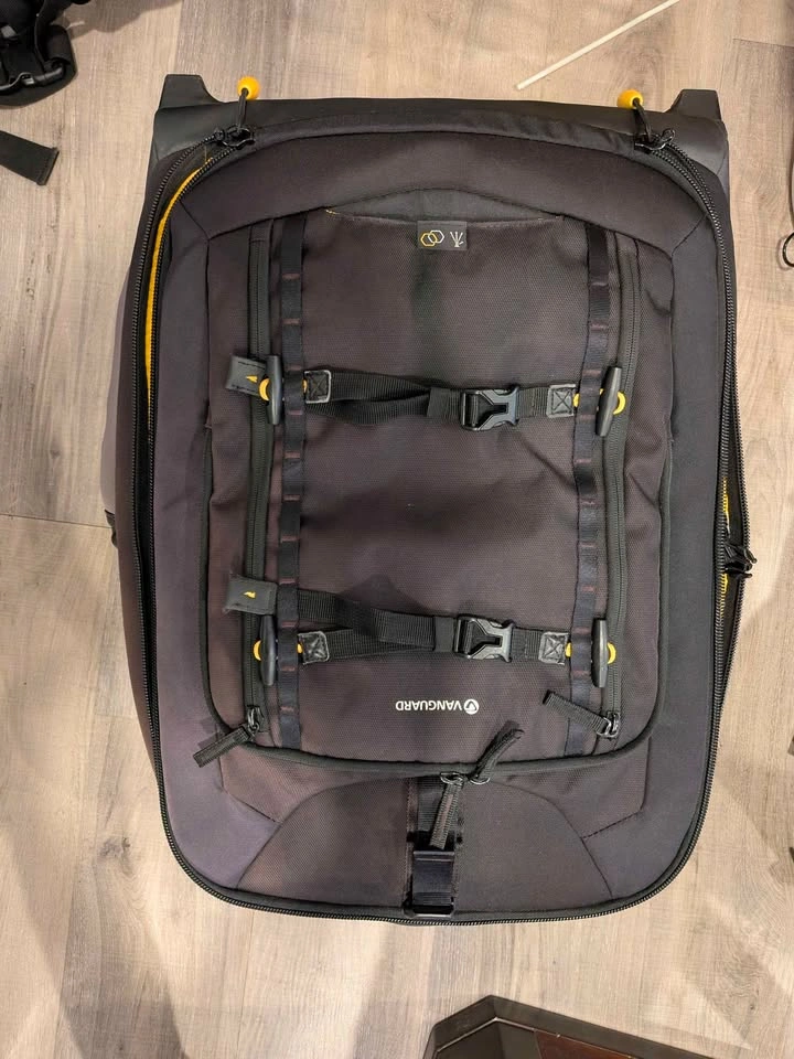 Vanguard Alta fly 62T Rolling Camera Bag - photo 4