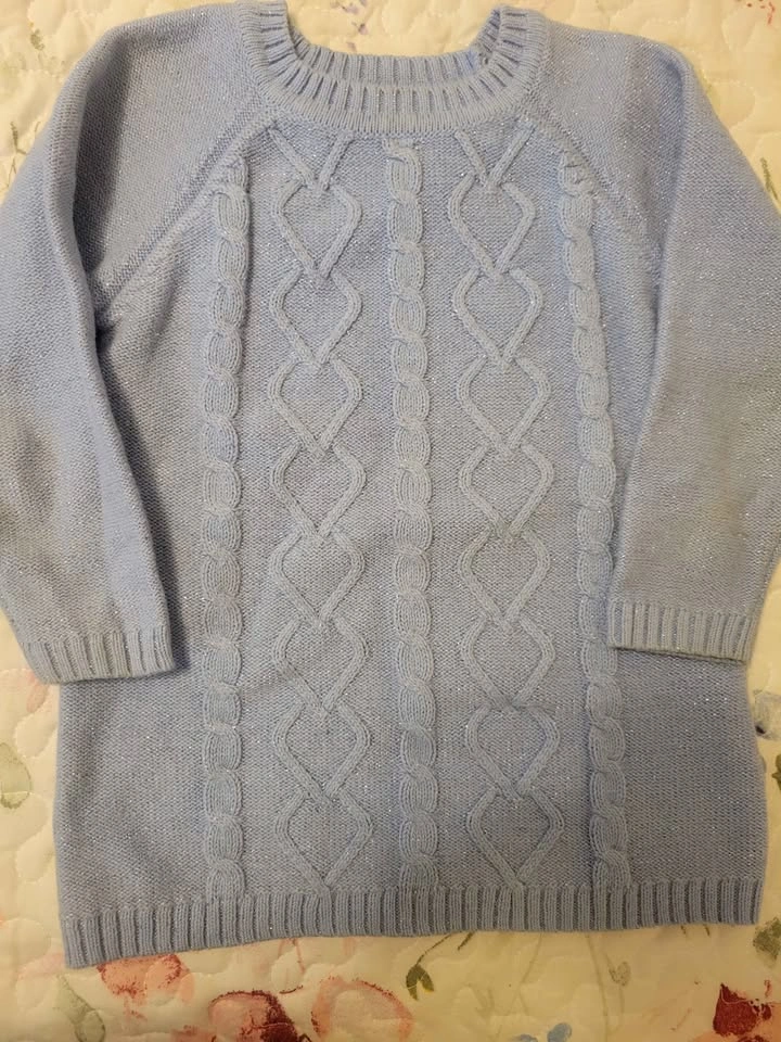 Girls Shirt and Sweater Bundle - photo 4