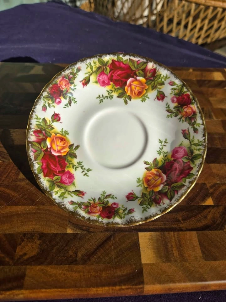 Vintage Royal Albert "Princess Diaries" Teacup Sets - photo 5