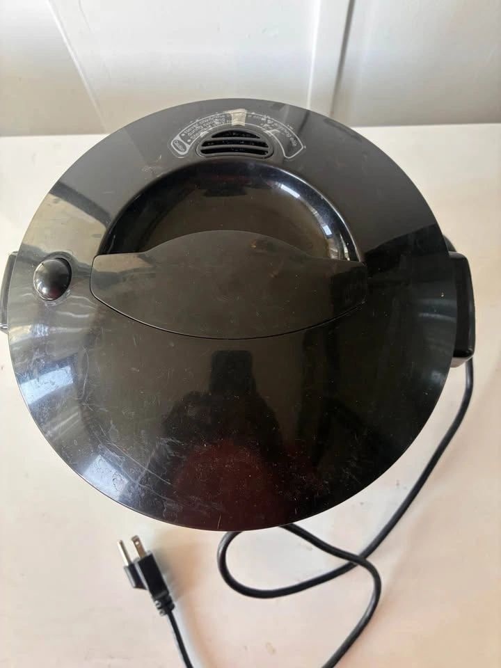 Wolfgang Puck Rice Perfect Deluxe 7 Cup Rice Cooker - photo 2