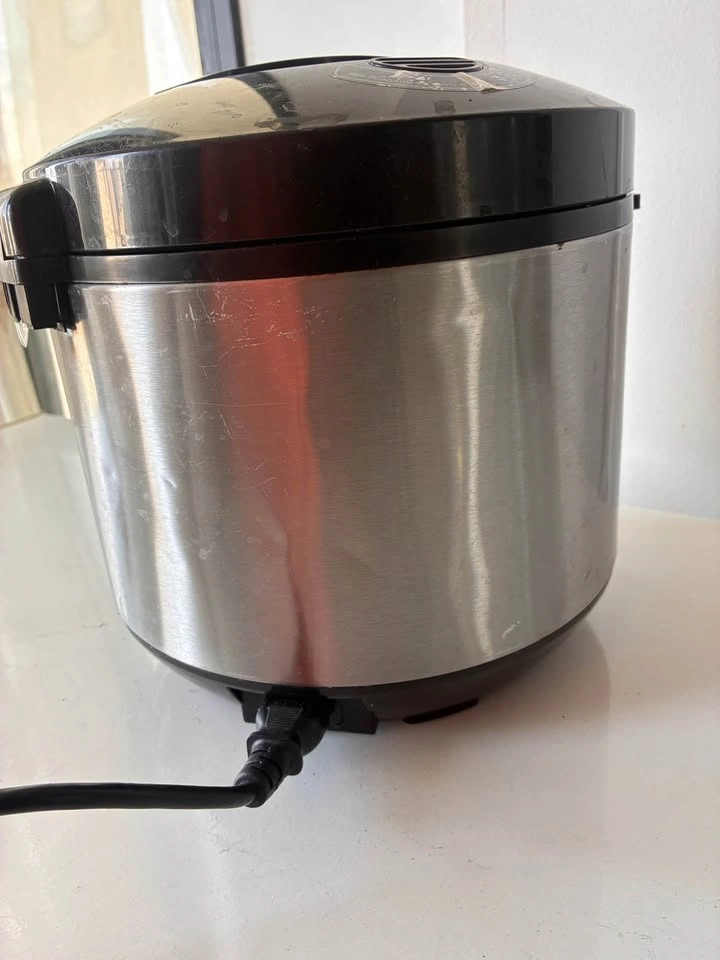 Wolfgang Puck Rice Perfect Deluxe 7 Cup Rice Cooker - photo 4