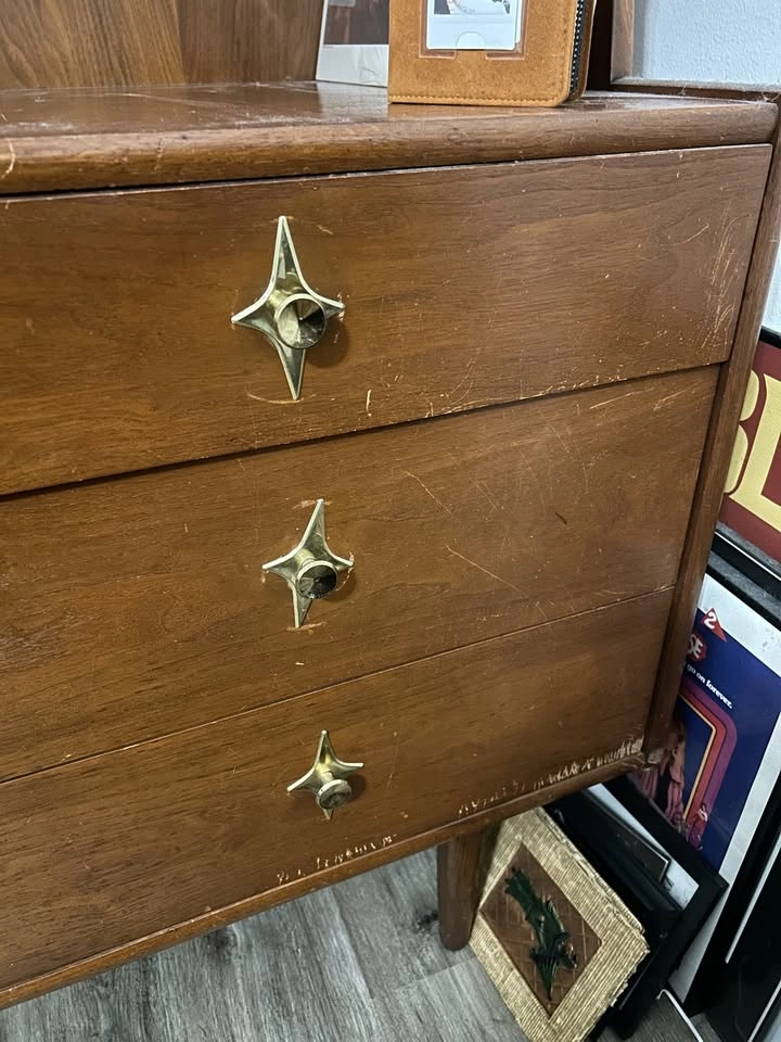 MCM Drexel Hutch - photo 3