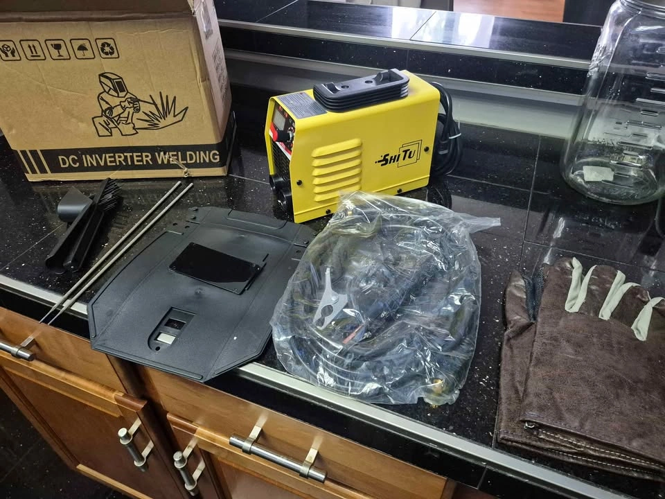 Welder - photo 2