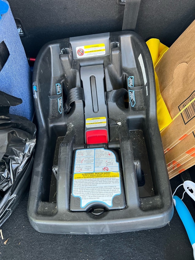 Graco Infant Car Seat Base - photo 3