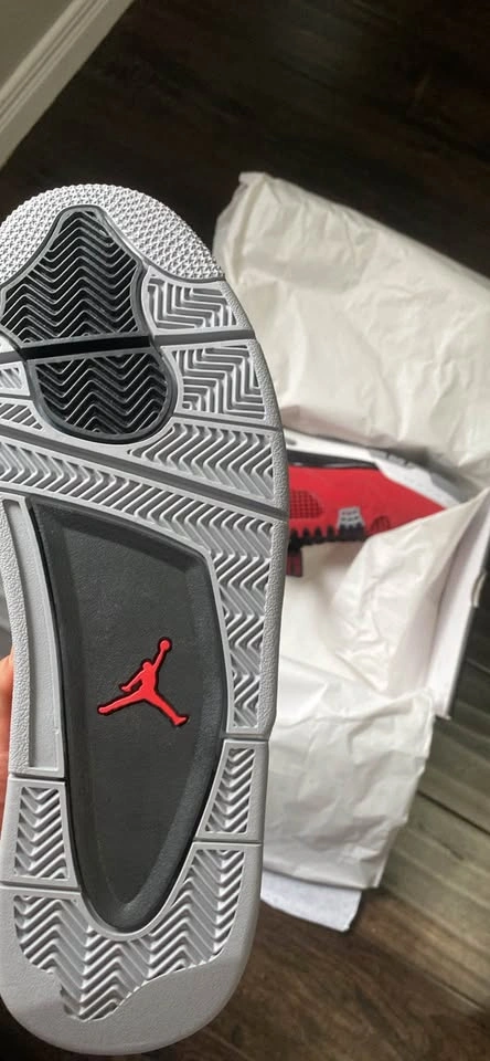 Jordan 4 Toro Bravo - photo 3