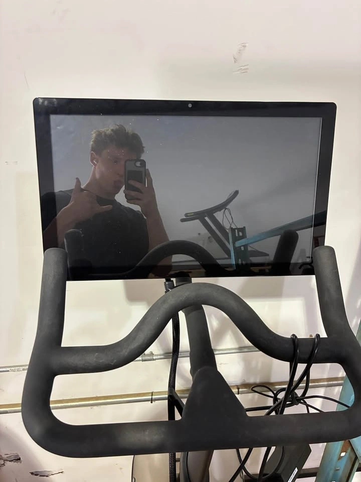 Peloton bike - photo 2