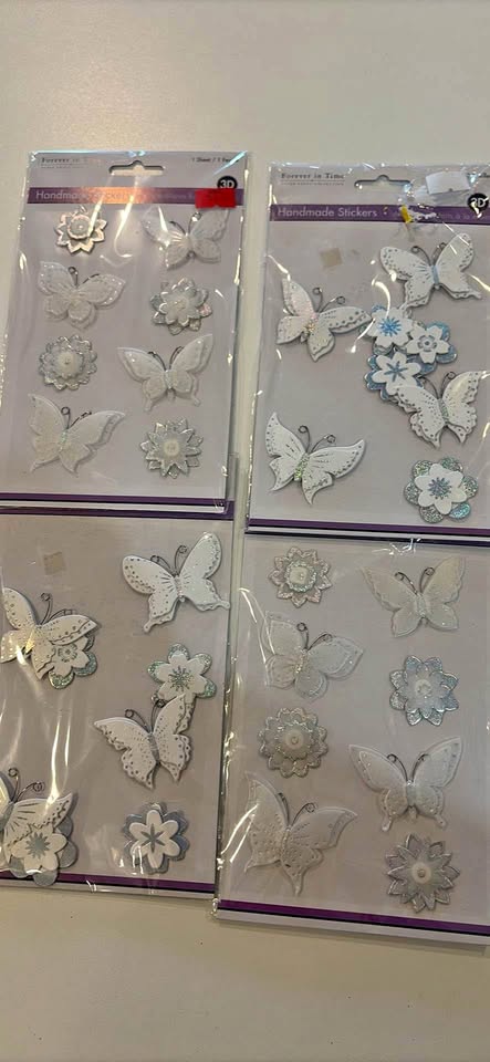 Scrapbooking stickers