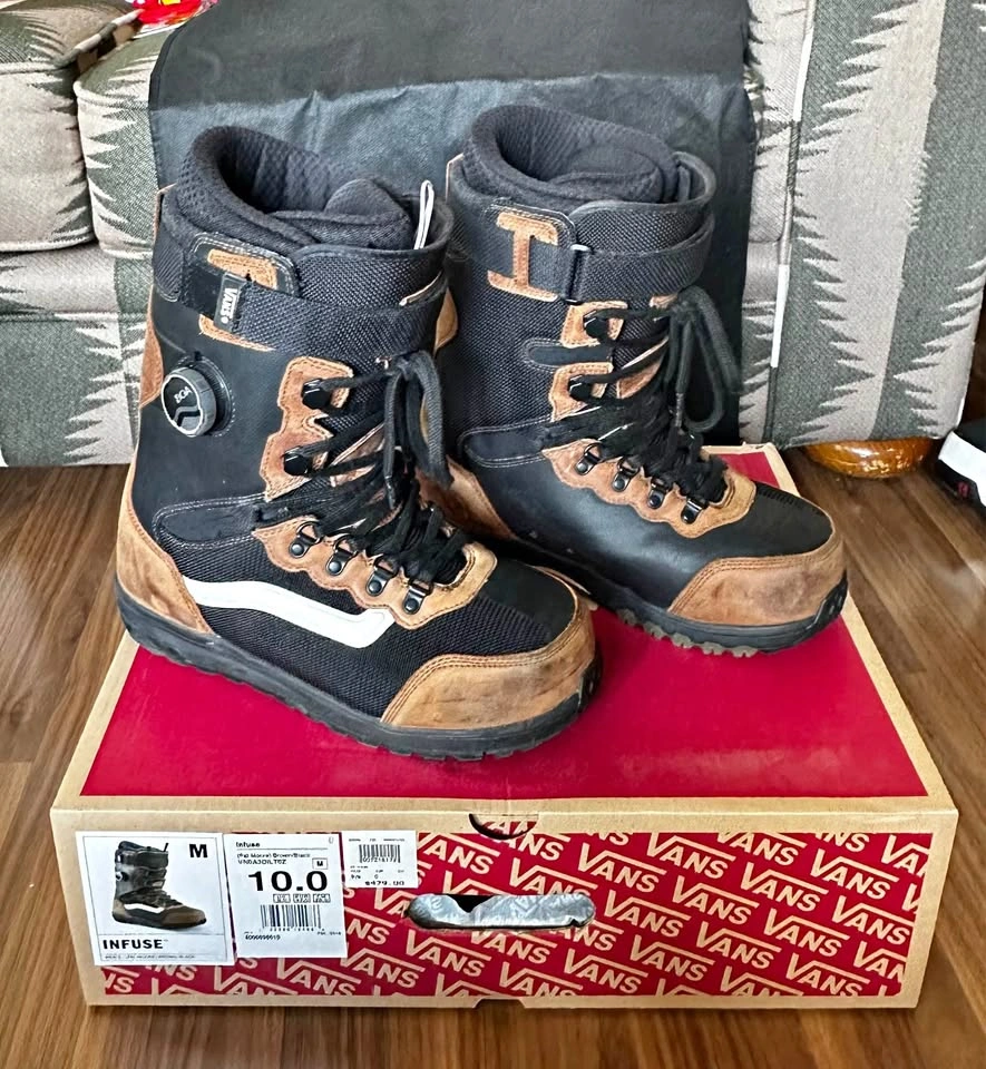 2020 Vans Pat Moore Infuse Snowboard Boot (Size M US10)