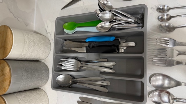 Cutlery Set with Organizer - photo 5