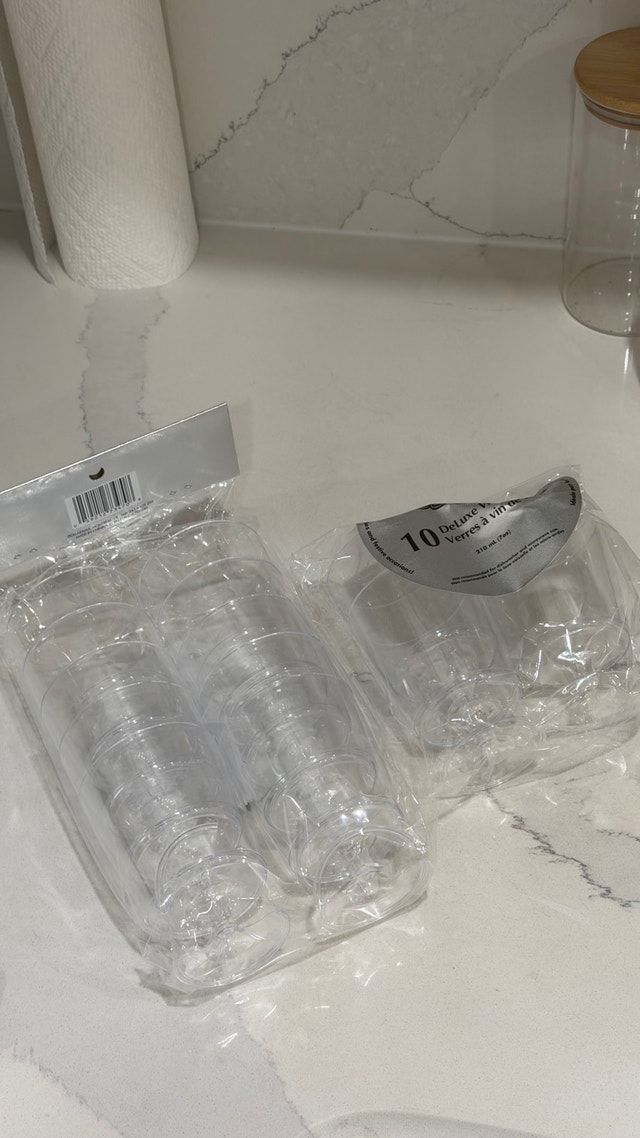 Deluxe Wine Glasses